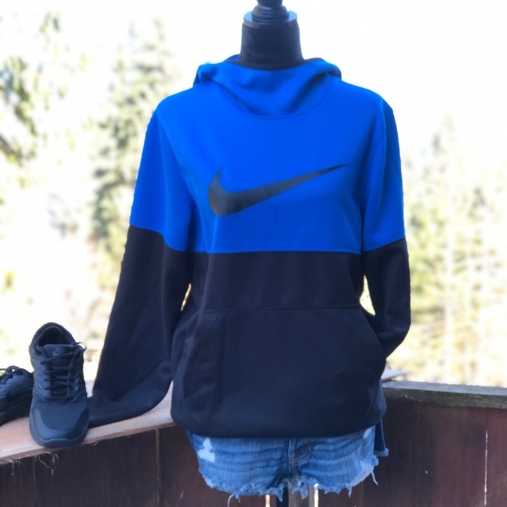 New without tags Nike Hoodie